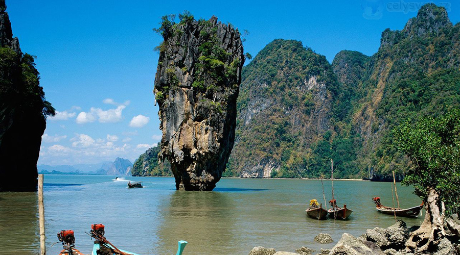 James Bond Island by Big Boat - Mimi on tour